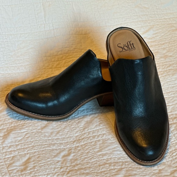 Sofft Shoes - Sofft Black Leather Mules